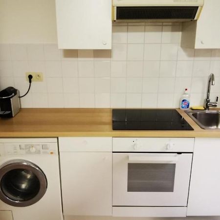 Studio Equipe Brussels Sint-Pieters-Leeuw ภายนอก รูปภาพ