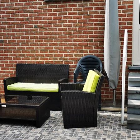 Studio Equipe Brussels Sint-Pieters-Leeuw ภายนอก รูปภาพ